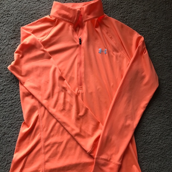 Under Armour Tops - Under Armor quarter zip